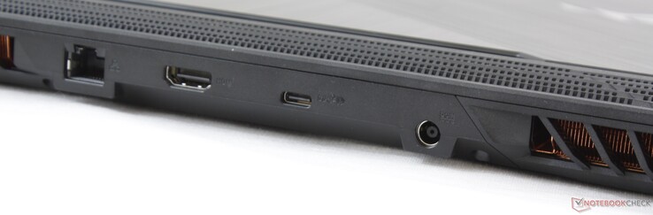 Detrás: Gigabit RJ-45, HDMI 2.0, USB 3.1 Gen 2 Tipo C con DisplayPort 1.4, adaptador de CA