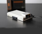 Das ZimaBoard 2 mit dem ZimaBoard 1 im Hintergrund. (Fuente de la imagen: IceWhale)