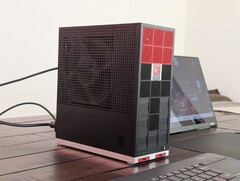 Una de las mejores CPU móviles Zen 5 de AMD no se encuentra en la mayoría de los portátiles, sino en varios mini PC (Fuente de la imagen: Notebookcheck)