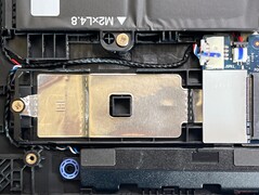 Segunda ranura SSD disponible (M.2-2280)