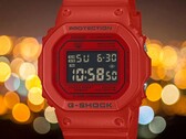 El nuevo G-Shock de linterna roja de Casio podría tener un diseño similar al DW-5600RRB-4 (arriba)