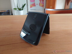 El próximo Motorola Razr tendrá un aspecto rediseñado y un hardware muy mejorado. (Fuente de la imagen: NotebookCheck)