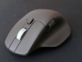 Ratón ergonómico inalámbrico Keychron con rueda de desplazamiento metálica