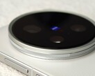 Al parecer, un zoom continuo también está en la lista de tareas pendientes para el desarrollo del Vivo X300 Ultra. (Imagen: Weibo)