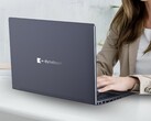La imagen es una imagen oficial de marketing del portátil Dynabook Portege X30L de la generación anterior.