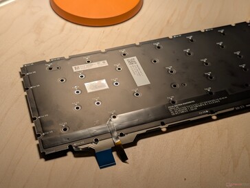 Lamentablemente, el nuevo teclado y la batería son exclusivos del portátil 13 Pro e incompatibles con el portátil 13.5 original