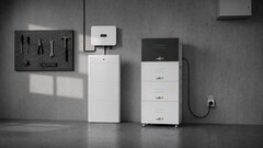 El SunEnergyXT 500 PRO AC Core añade hasta 90 kWh de capacidad de almacenamiento de adaptación a las instalaciones solares
