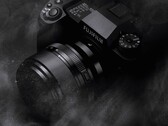 La Fujifilm X-H2 que aparece en la imagen recibirá una sucesora más potente el próximo año.