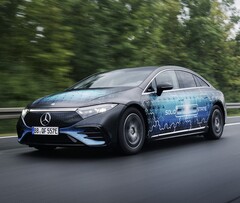 El Mercedes EQB eléctrico completó un recorrido de prueba de 750 millas con una sola carga (Fuente de la imagen: Mercedes Benz)