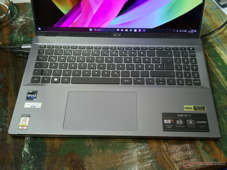 Clickpad y teclado