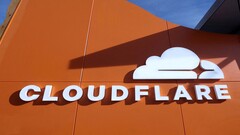 Cloudflare ha añadido la Protección de Flujo Programable a Magic Transit, ofreciendo a los clientes una mitigación DDoS personalizada basada en eBPF para el tráfico de Capa 7 basado en UDP.