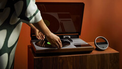 El Beosystem 72-22 es la última edición limitada del tocadiscos de Bang & Olufsen. (Fuente de la imagen: Bang & Olufsen)