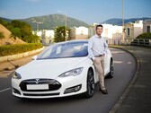 El propietario típico de un Tesla es un joven ingeniero acomodado (imagen: Tesla)