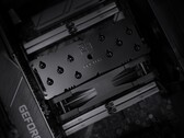 La última hoja de ruta de Noctua muestra varios productos retrasados, incluyendo versiones en negro de populares refrigeradores. El ya disponible NH-U12S Chromax.black se muestra aquí (Fuente de la imagen: Noctua).