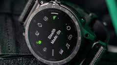 Garmin ha añadido una quinta referencia a la serie Tactix 7 con su modelo AMOLED. (Fuente de la imagen: Garmin)