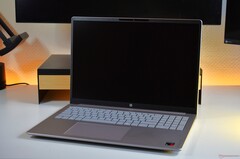 El HP OmniBook 3 16