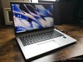 El HP EliteBook 840 G8 tiene una gran ventaja sobre la mayoría de los otros portátiles de negocios, pero tiene un costo