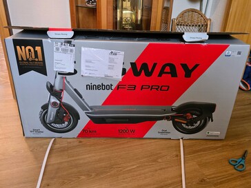 Unboxing del Ninebot F3 Pro