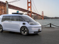 Waymo añadirá vehículos totalmente eléctricos diseñados por Geely a su solución de transporte autónomo. (Fuente de la imagen: Waymo)