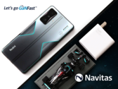 La versión K50 Gaming Edition con temática de F1 y su power brick. (Fuente: Navitas)