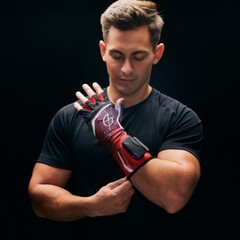 GamerTech presenta el guante calefactado Magma Glove para un rendimiento óptimo de los videojuegos en entornos fríos. (Fuente: GamerTech)