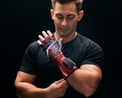 GamerTech presenta el guante calefactado Magma Glove para un rendimiento óptimo de los videojuegos en entornos fríos. (Fuente: GamerTech)