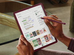 El Kindle Scribe Colorsoft es el Kindle más grande con pantalla en color. (Fuente de la imagen: Amazon)