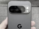 A pesar de su supuesta cámara teleobjetivo, el Pixel 10 podría seguir careciendo de muchas características que se encuentran en el Pixel 10 Pro (Fuente de la imagen: Mystic Leaks)