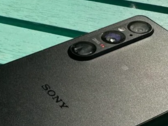 El Sony Xperia 1 V recibe ahora Android 15. (Fuente de la imagen: Trusted Reviews)