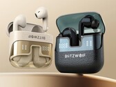El BW-FYE17 mete cuatro auriculares inalámbricos en un solo estuche de carga (Fuente de la imagen: BlitzWolf)