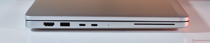 izquierda: HDMI, USB-A 3.2 Gen 1, 2x Thunderbolt 4, Lector de tarjetas inteligentes