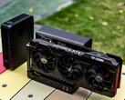 El GPD Box y el GPD G2 (ambos mostrados con una GPU) se pueden adquirir en un paquete a partir de 1.837 dólares.
