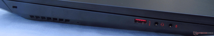 Izquierda: cerradura Kensington, USB 3.1 (Gen 1) Type-A, auriculares combinados, entrada dedicada de micrófono
