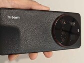 Un "Xiaomi 15 Ultra" en estado salvaje. (Fuente de la imagen: @That_Kartikey vía Twitter/X)