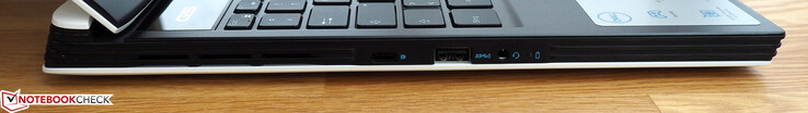 Izquierda: USB tipo C (con DisplayPort), USB tipo A, conector de 3,5 mm