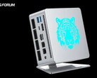 El UM780 XTX será el primer mini-PC de MINISFORUM con un puerto Oculink dedicado. (Fuente de la imagen: MINISFORUM vía Minixpc)