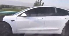 Prototipo del proyecto Highland del Tesla Model 3. (Fuente de la imagen: vía @DriveTeslaca)