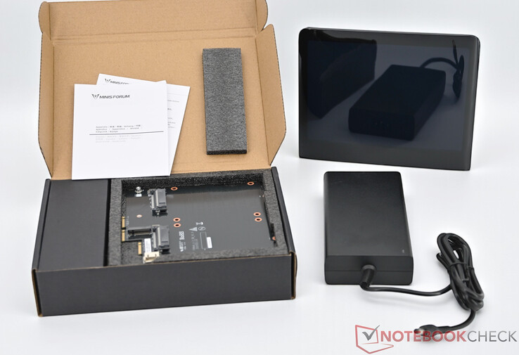 Volumen de suministro del Minisforum N5 Pro