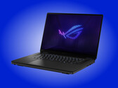 El ROG Zephyrus Duo (2026) GX651 se parece mucho a otros portátiles para videojuegos de 16 pulgadas en su configuración «estándar».