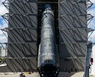 Ship 40 entra en el hangar Megabay de SpaceX en Starbase casi tres meses después del lanzamiento.
