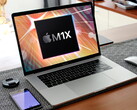 Apple se cree que ha desarrollado el MacBook Pro 14 y el MacBook Pro 16 con un nuevo SoC propio. (Fuente de la imagen: Nathan da Silva - editado)