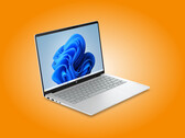 El OmniBook 5 de 14 pulgadas en acabado Glacier Silver con procesadores Intel Wildcat Lake.