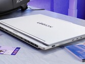 Lenovo Legion 7i 16 Gen 10 tiene un peso de poco menos de 2 kg y ofrece opciones de procesador Arrow Lake-HX (Fuente de la imagen: Lenovo)