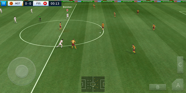 Dream League Soccer en el HTC Desire 12 Plus