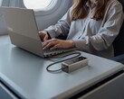 El banco de energía para portátiles de 140 W de Lenovo (en la imagen) ha sido visto en Amazon US. (Fuente de la imagen: Lenovo)