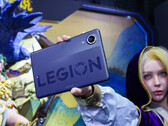 Parece que la tableta será capaz de ejecutar con fluidez juegos para dispositivos móviles. En la imagen: una fotografía de la tableta tomada durante la feria ChinaJoy.