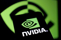 La actualización también amplía la compatibilidad con DLSS Override a 13 juegos adicionales. (Fuente de la imagen: Nvidia official)