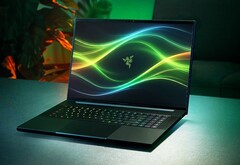 El Razer Blade 18 recibe una actualización de CPU, pero también un aumento de precio.