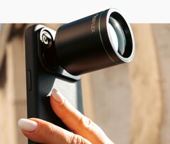 El teleconvertidor de Reeflex añade un teleobjetivo de 600 mm al iPhone 17 Pro.