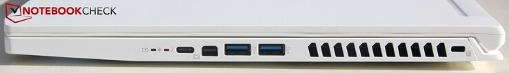 Derecha: USB tipo C (3.1, Thunderbolt 3), Mini DisplayPort, 2x USB tipo A 3.0
